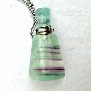 Natural Fluorite Quartz Crystal Perfume Bottle Necklace Pendant Essential Oil